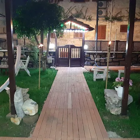 Adali 호텔